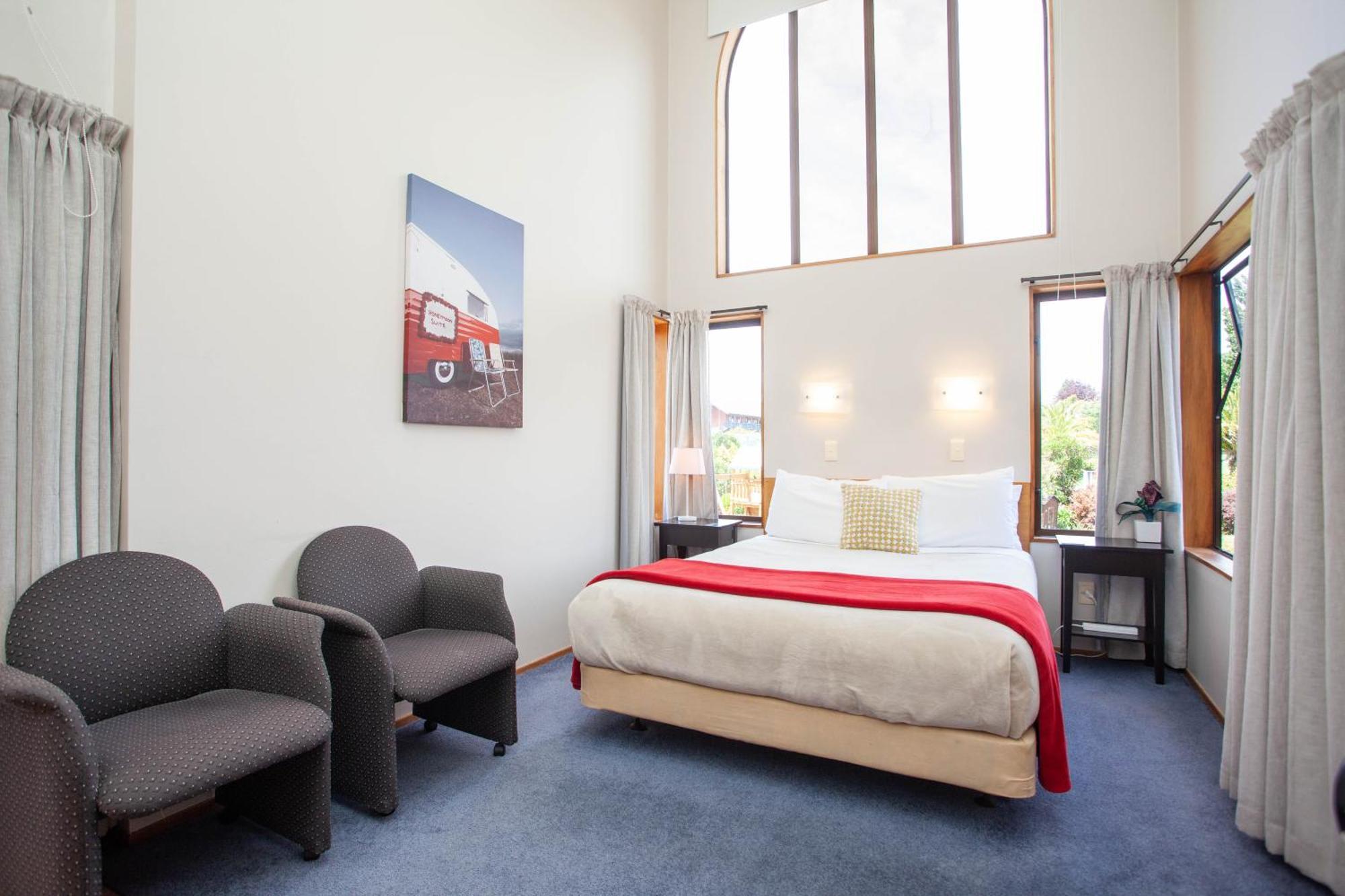캐스케이드 레이크프런트 모텔 타우포 호 객실 사진 A room at the hotel